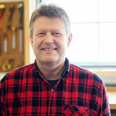 TedsWoodworking Customer Mark Henderson